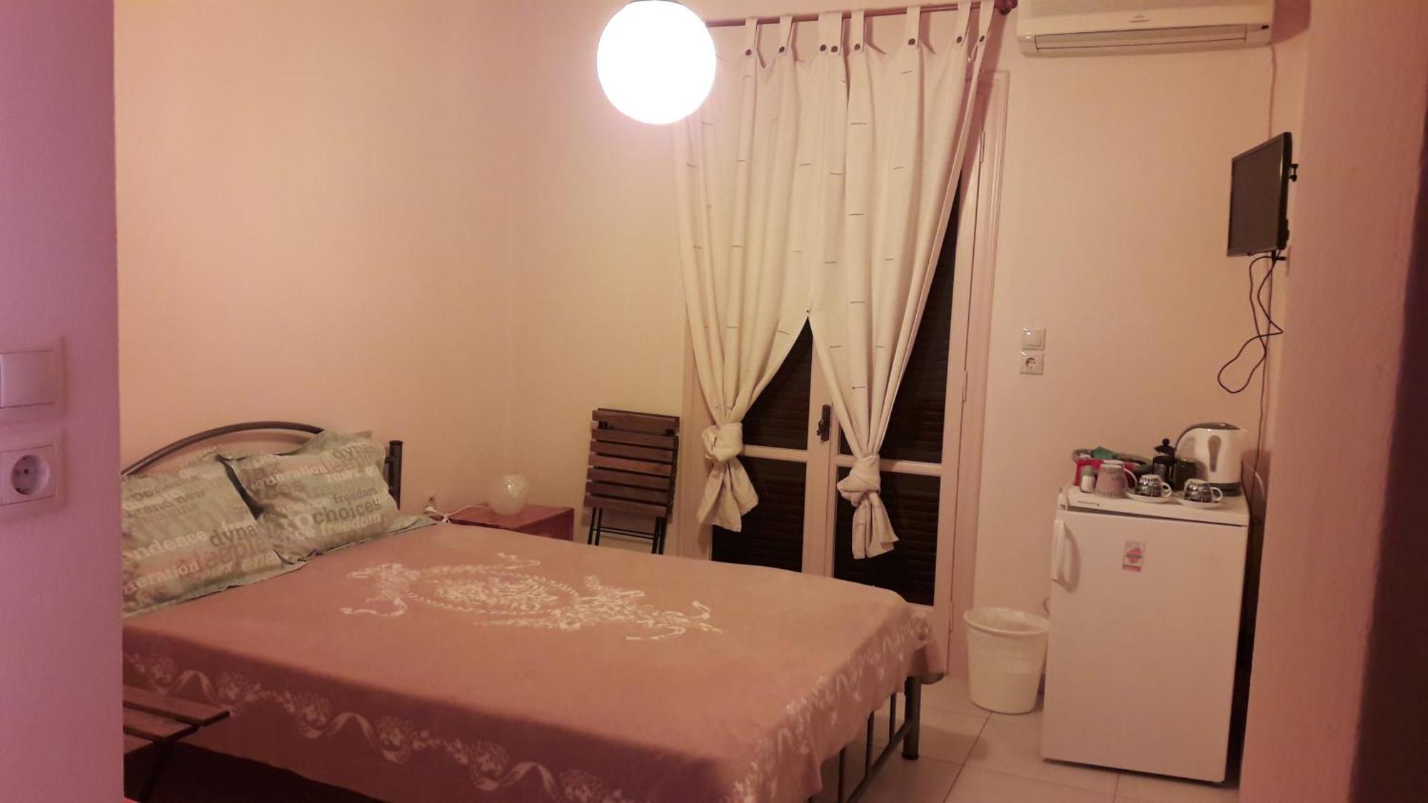 Chez Irene Sweet Pension Naxos City Екстериор снимка
